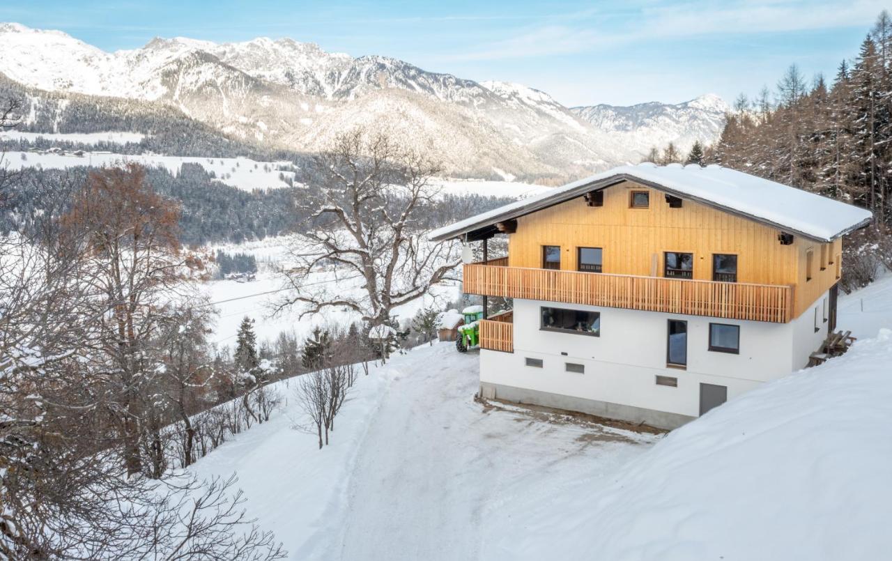 Appartement Uribi Mit Eigener Sauna By Schladmingurlaub