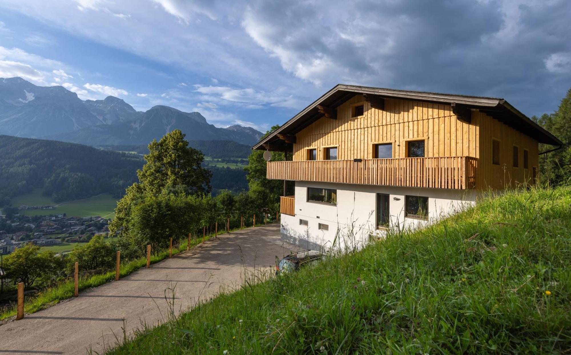 Uribi Mit Eigener Sauna By Schladmingurlaub